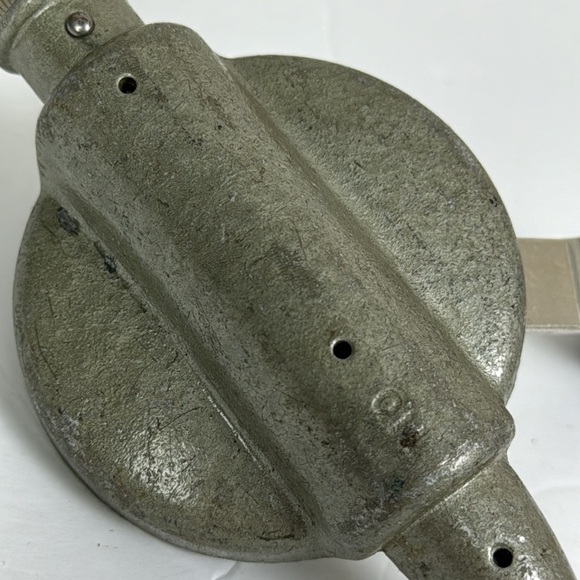 Vtg Stanley 100 Plus Hand Crank Drill USA 1610 eggbeater style tool garage cave - Picture 8 of 11